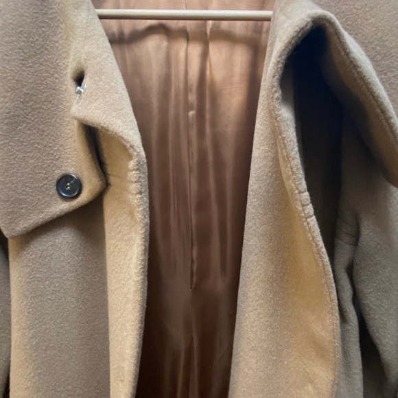 BARNEYS NEW YORK Made In Italy Womens Wool Camel Coat Size 44/10 - Picture 10 of 14